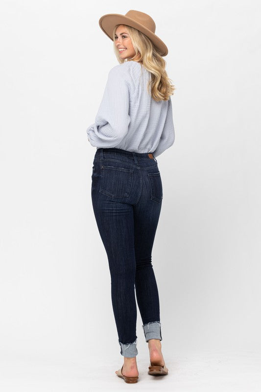 Midrise Cuffed Skiny Jeants - Debs on 5th