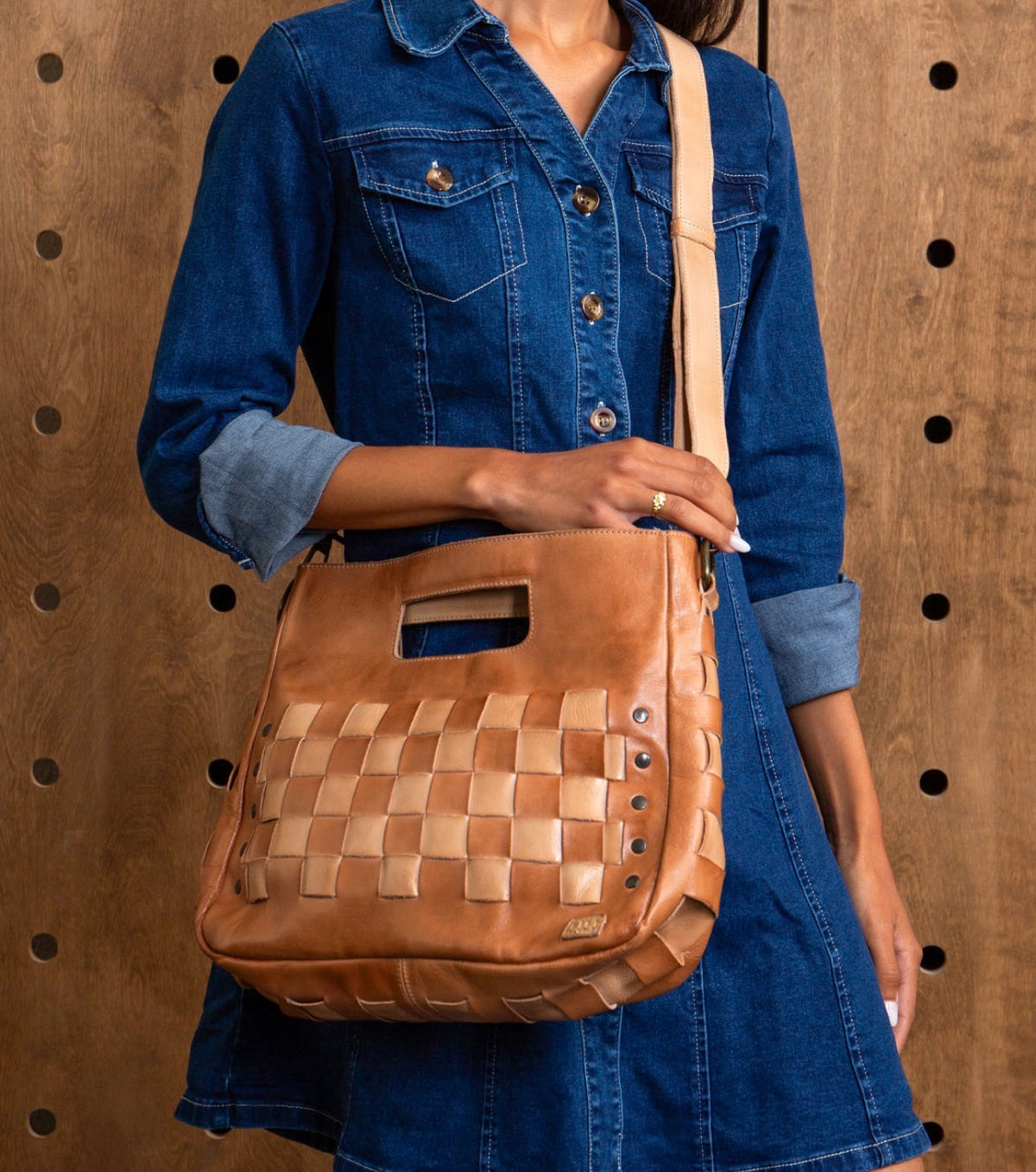 Orchid Handbag by Bedstu