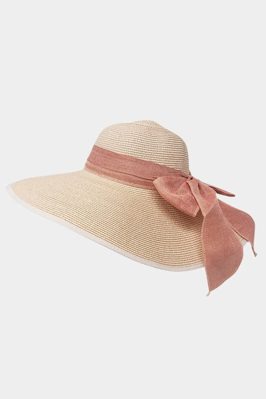 Sombrero de paja con banda de lazo